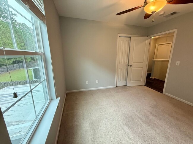 Building Photo - Stonebridge - Berwick