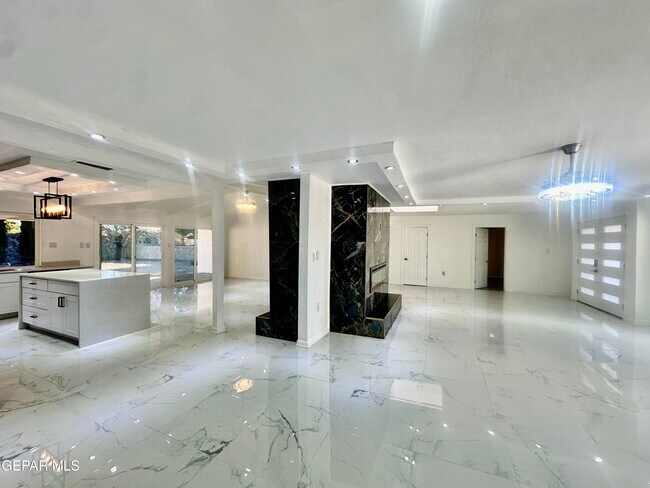 Building Photo - 6332 El Risco St