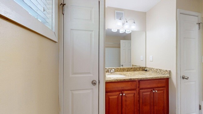 Building Photo - 2897 Leisure Woods Ln
