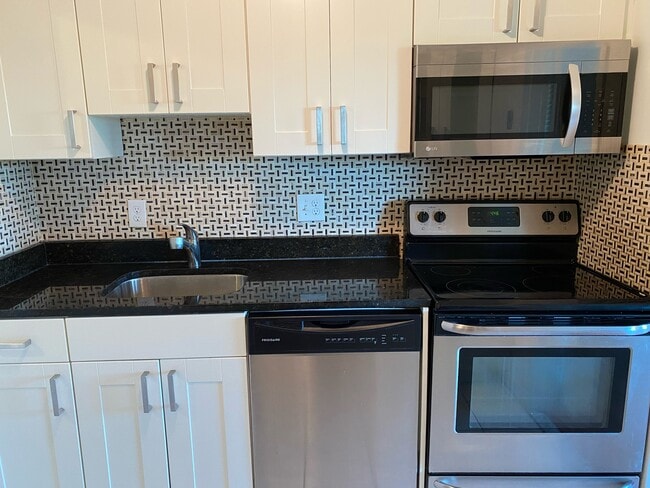 Kitchen - one side - 3101 S Manchester St