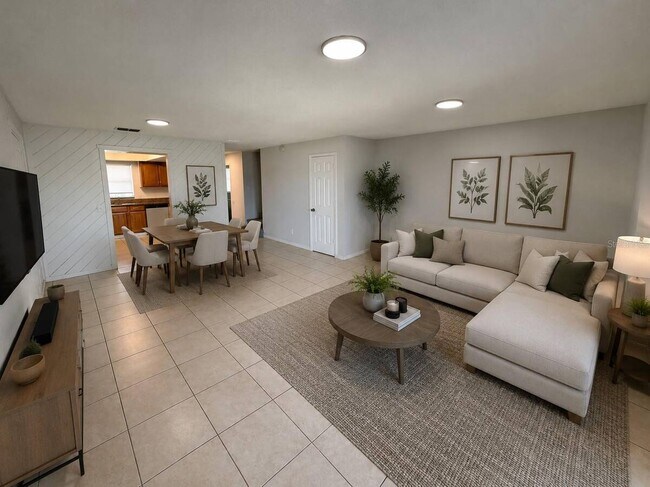 Building Photo - 2434 Rio Pinar Lakes Blvd