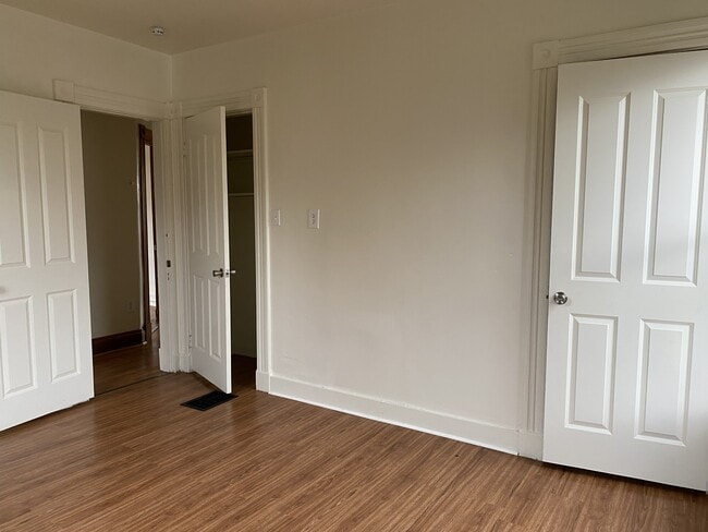 Building Photo - 8302 Curzon Ave