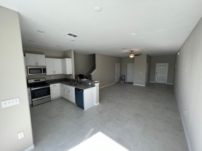 Building Photo - 14354 Easy Goer St
