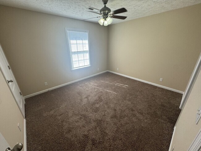 Building Photo - 814 Sevier St