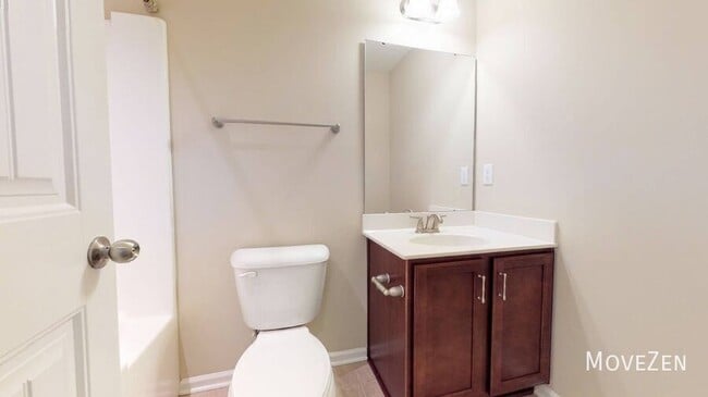 Building Photo - 105 Maraketch Ct