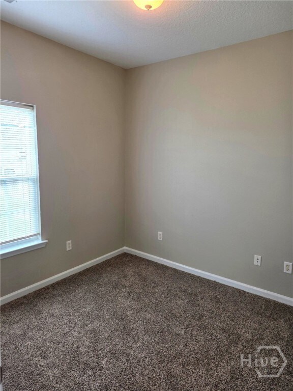Building Photo - 70 Blue Oak Dr