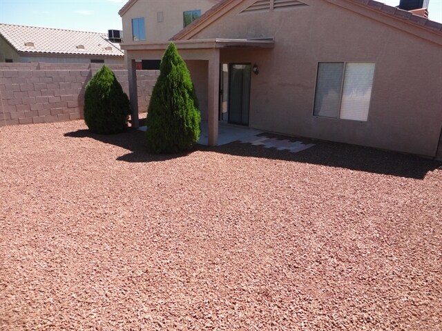 Building Photo - 10866 E Carol Ave