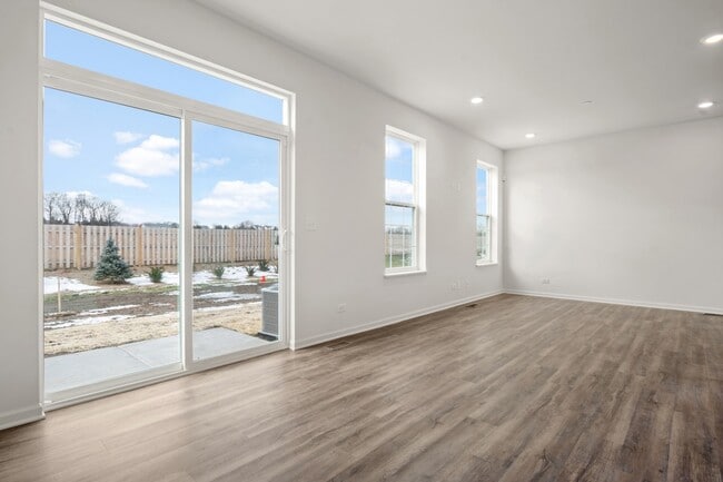 Building Photo - 2057 Stuttle Rd