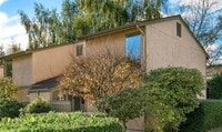 Building Photo - Juanita Townhome in Westwood Village ** 2bed/1.5 bath corner unit with Nice Private Backyard  $21...