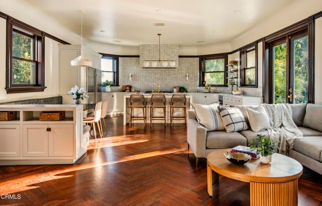 Building Photo - 851 Lyndon St