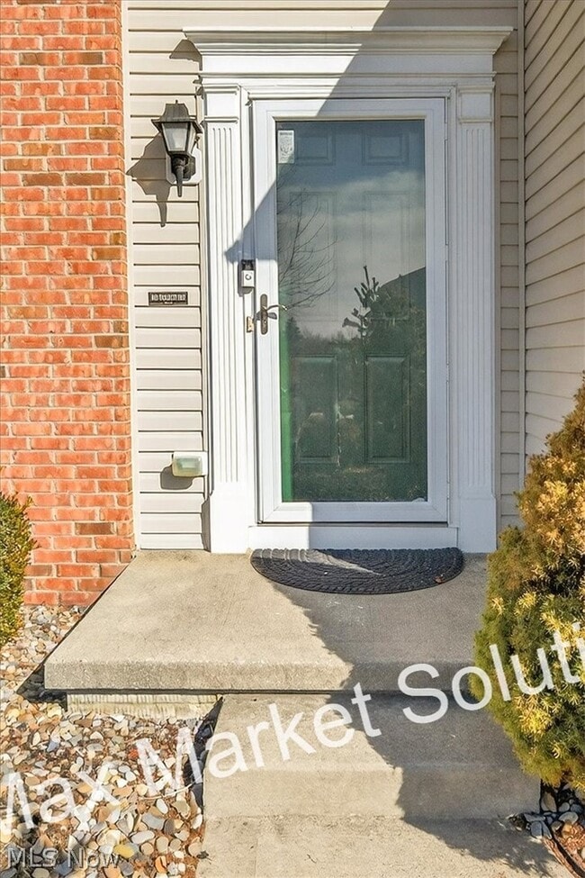 Building Photo - 159 Stone Ridge Way