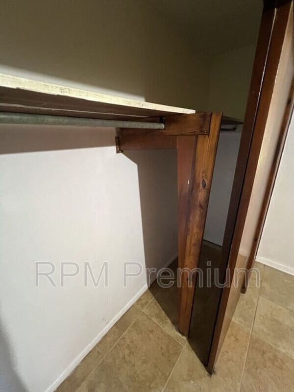 Building Photo - 13191 Sunshine Rd