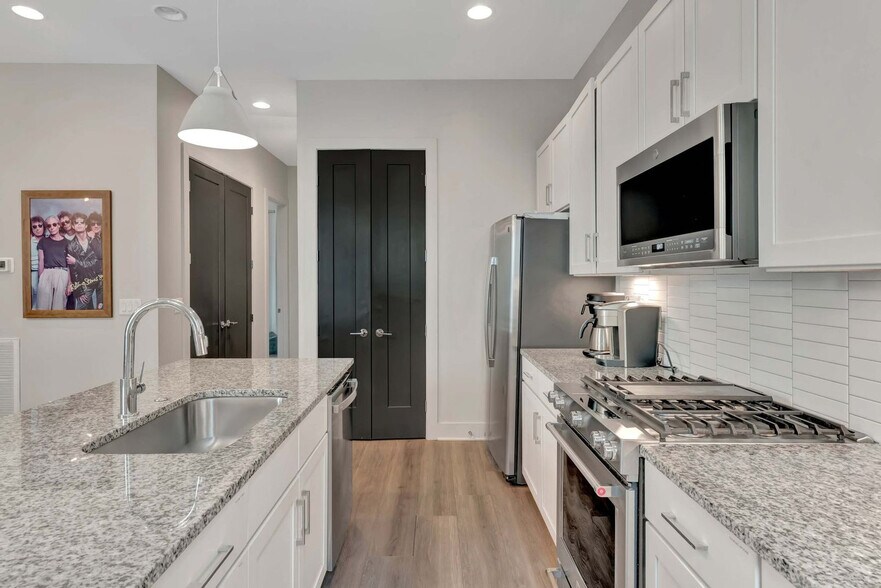 Building Photo - 1130 Harmony Way