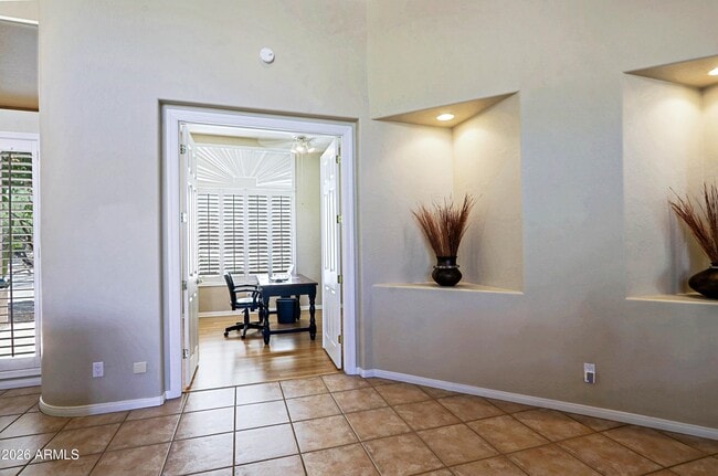 Building Photo - 6280 E Amber Sun Dr