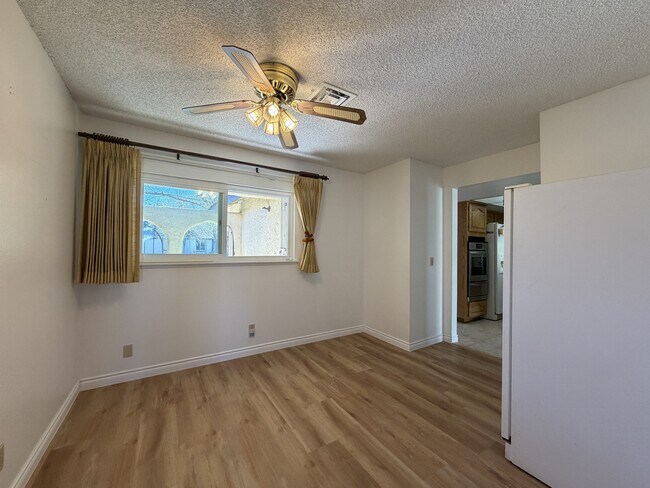 Building Photo - 6822 Endora Dr