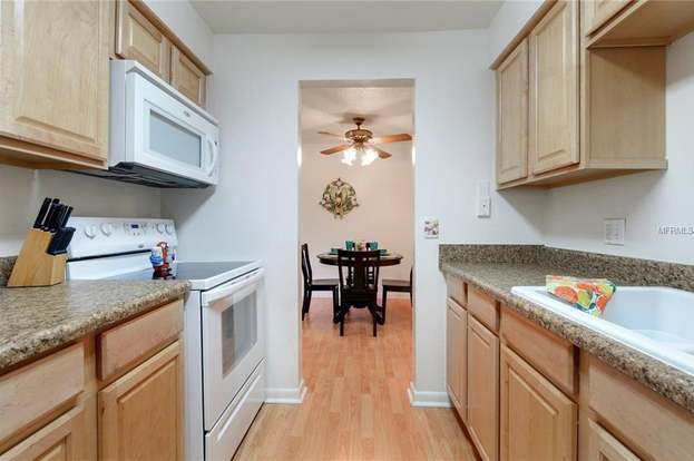 Building Photo - 9115 Tudor Dr