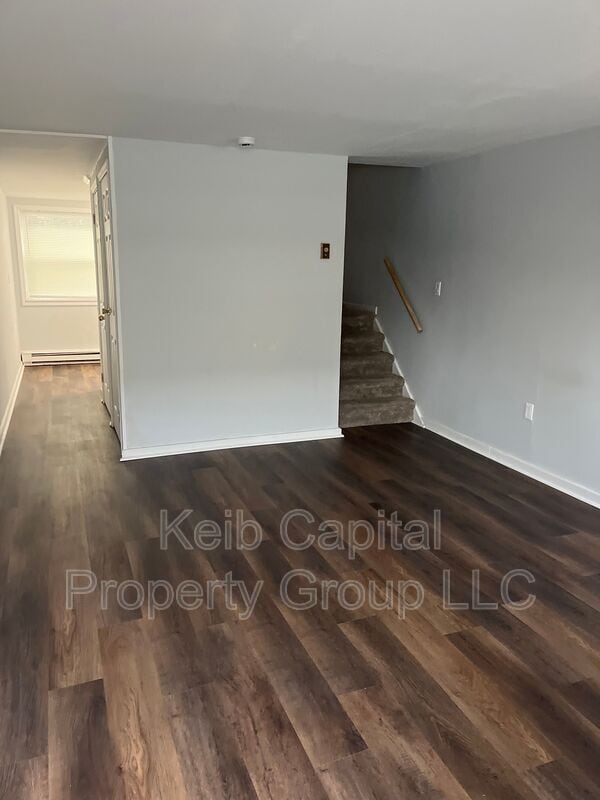 Building Photo - 90-92 Ford Street