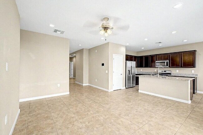 Building Photo - 8271 W Ebbets Ct
