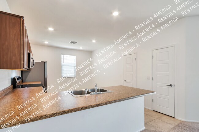 Building Photo - 6325 S Crescent Peak Dr