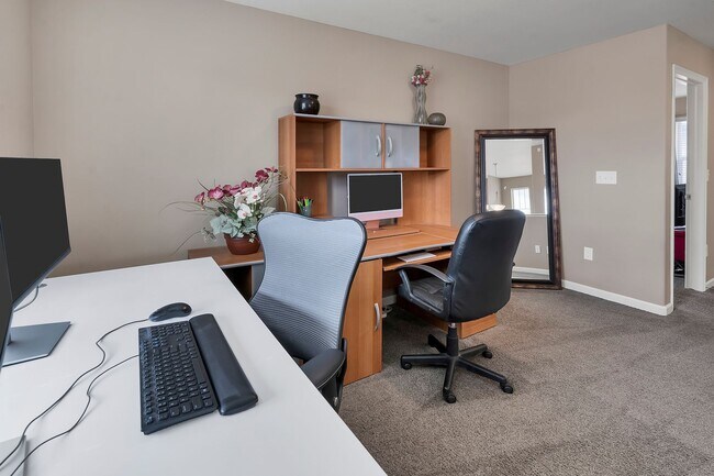 Building Photo - 3/2 Home Tucked-away, turn-key, and top-rated schools! Available for immediate move-in!