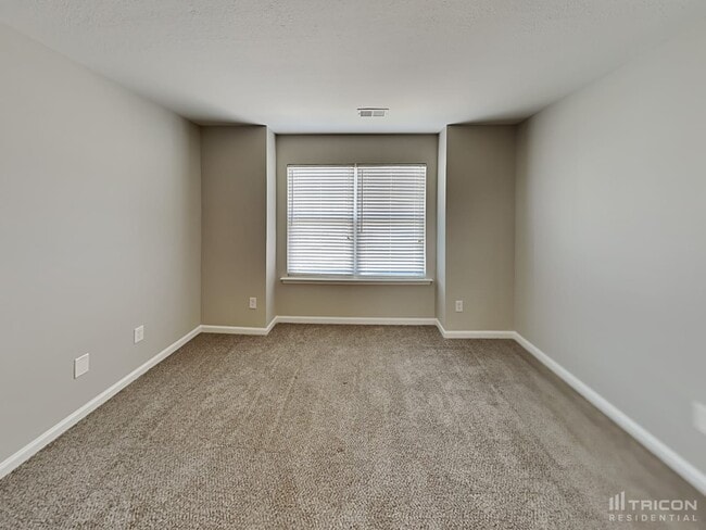 Building Photo - 175 Stanley Ct
