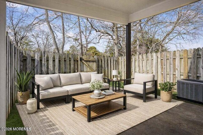 Building Photo - 1311 Paris Ct