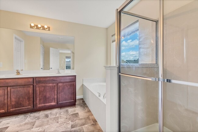 Building Photo - COMING SOON - Modern, Spacious Home in the Orchard Farm School District!