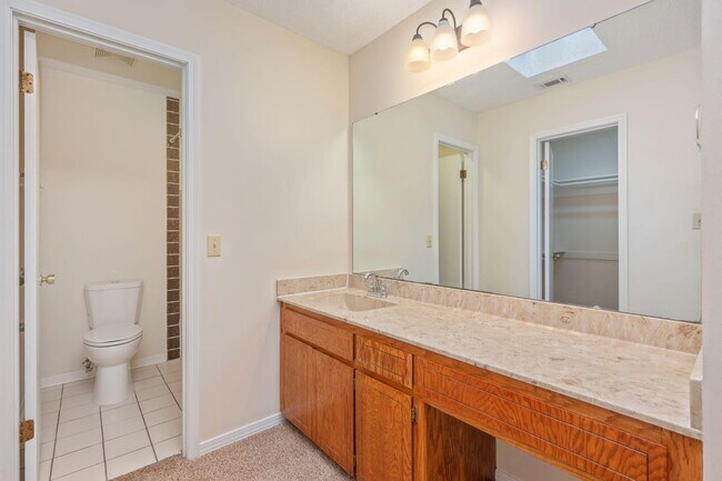 Building Photo - 822 St Joseph Cove