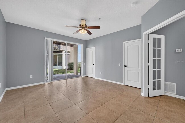 Building Photo - 3186 Bayshore Oaks Dr