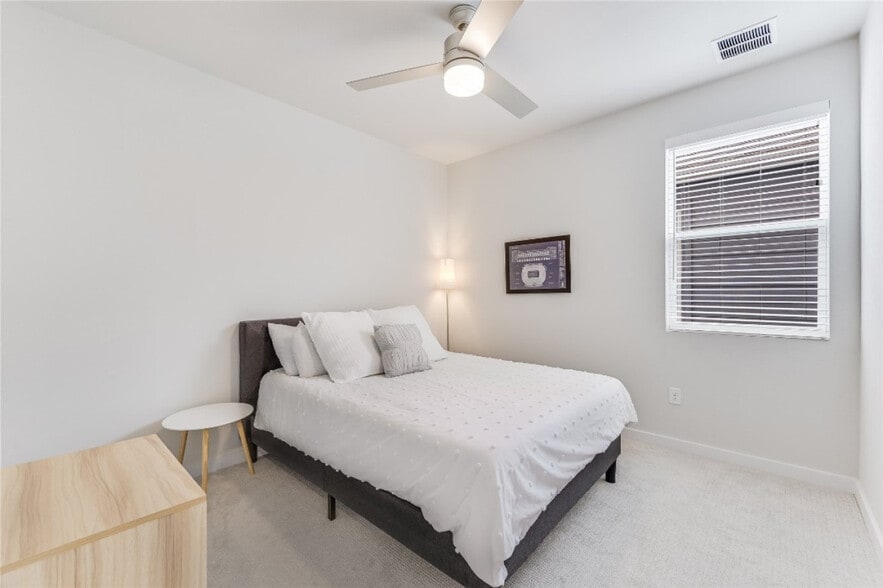 Building Photo - 15109 Casbah Dr