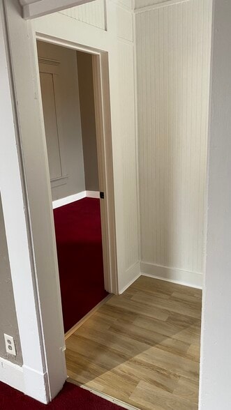 Building Photo - 510 N Ewing St