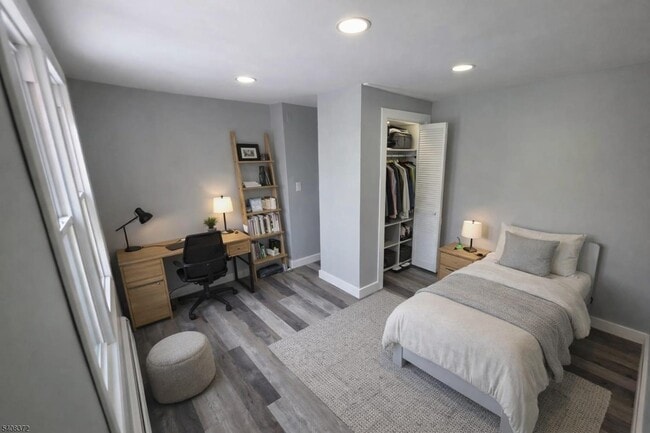 Building Photo - 115 Grant Ave