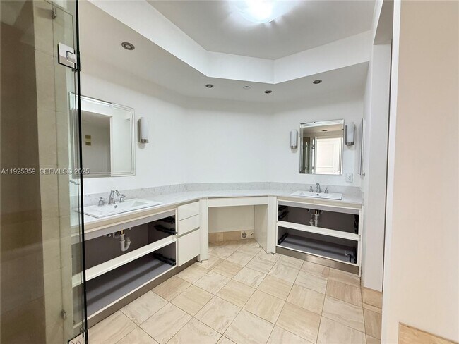 Building Photo - 3801 NE 207th St