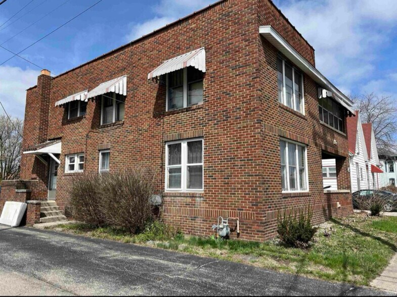 Building Photo - 211 S Liberty St