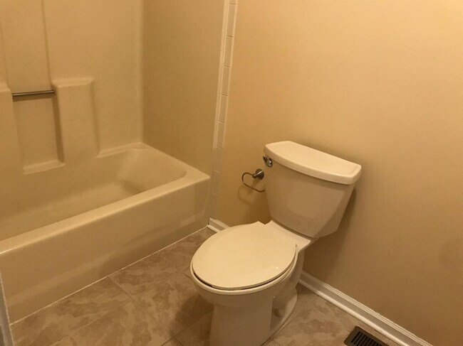 Building Photo - 312 McDowell Dr