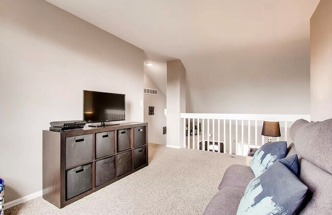Building Photo - 1247 Cedarwood Dr