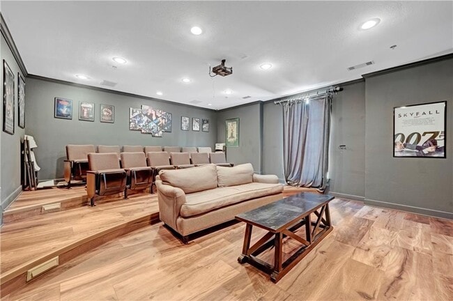 Building Photo - 3777 Peachtree Rd NE