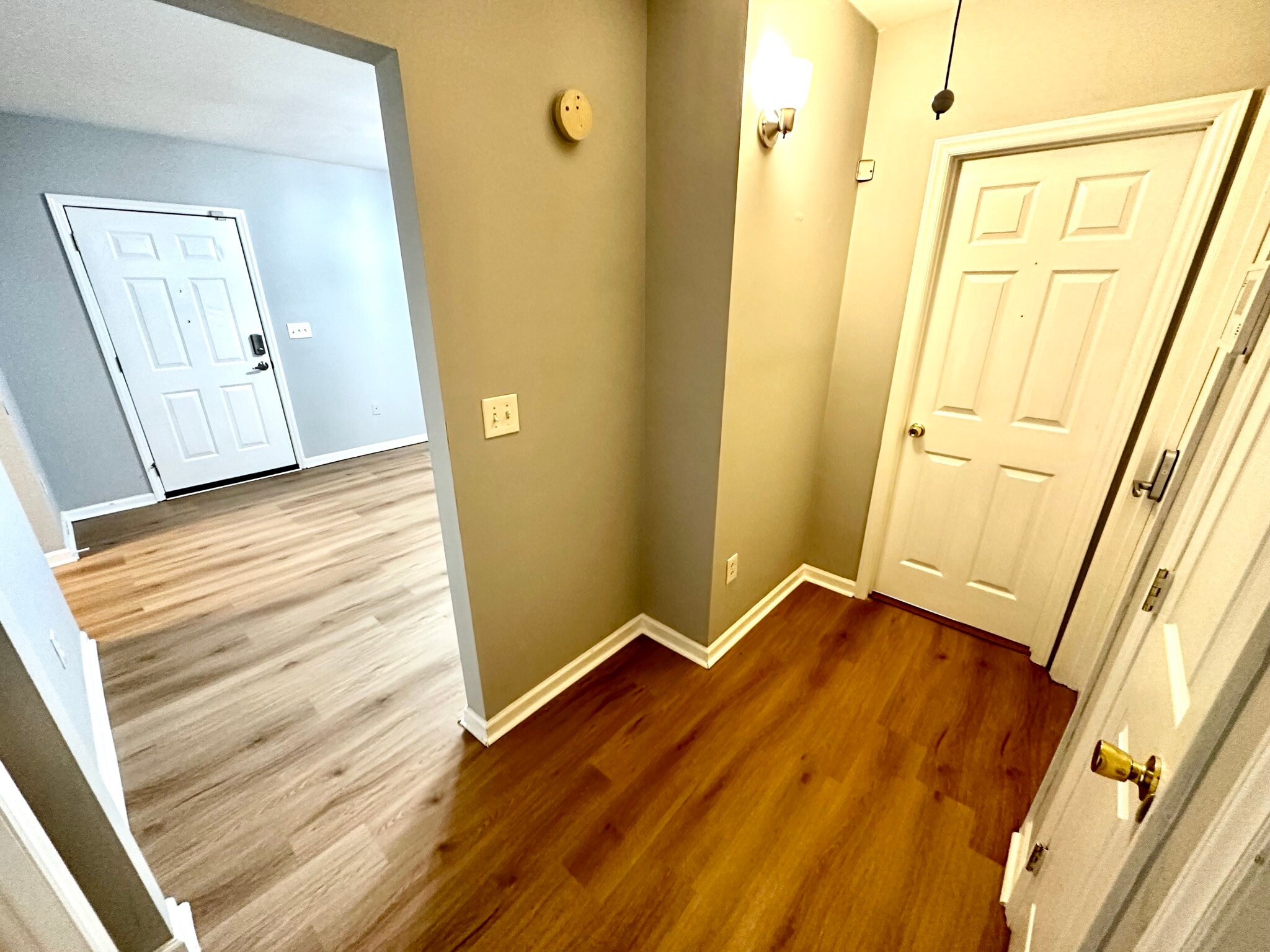 Building Photo - 2111 Highland St