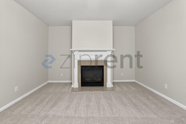 Building Photo - Unit 1