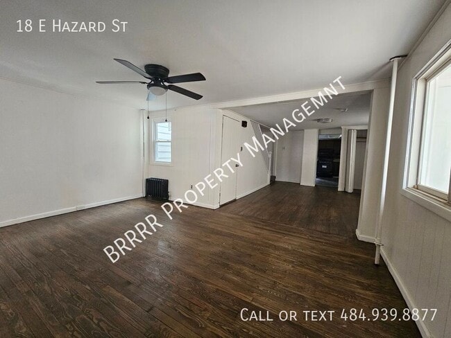 Building Photo - 18 E Hazard St