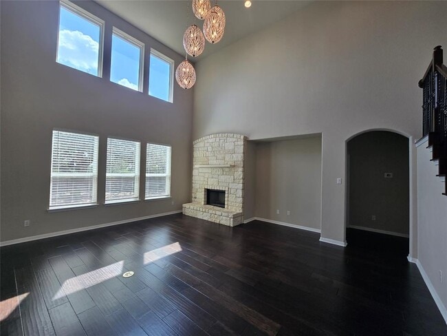 Building Photo - 1613 Rimstone Dr