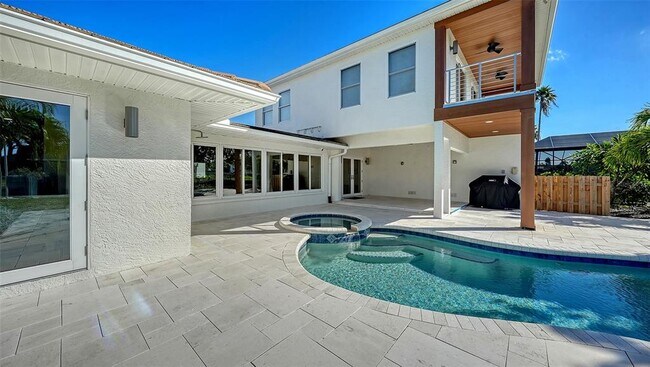 Building Photo - 690 Old Compass Rd