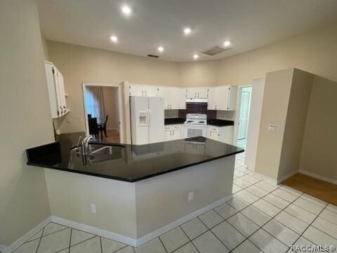 Building Photo - 823 N Cherry Pop Dr