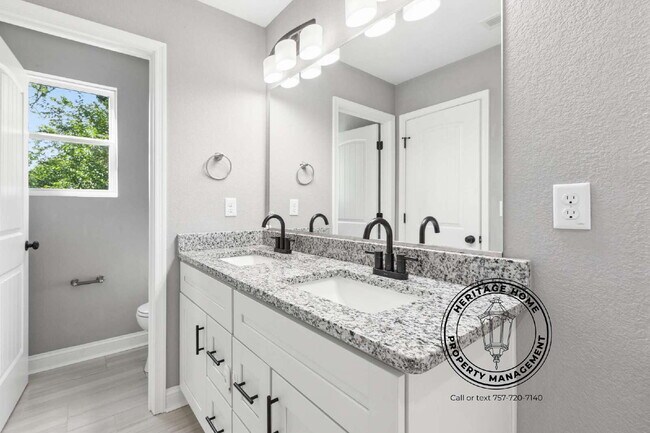 Building Photo - Charming 3-Bed Haven with 2.5 Baths in the Heart of Hampton!