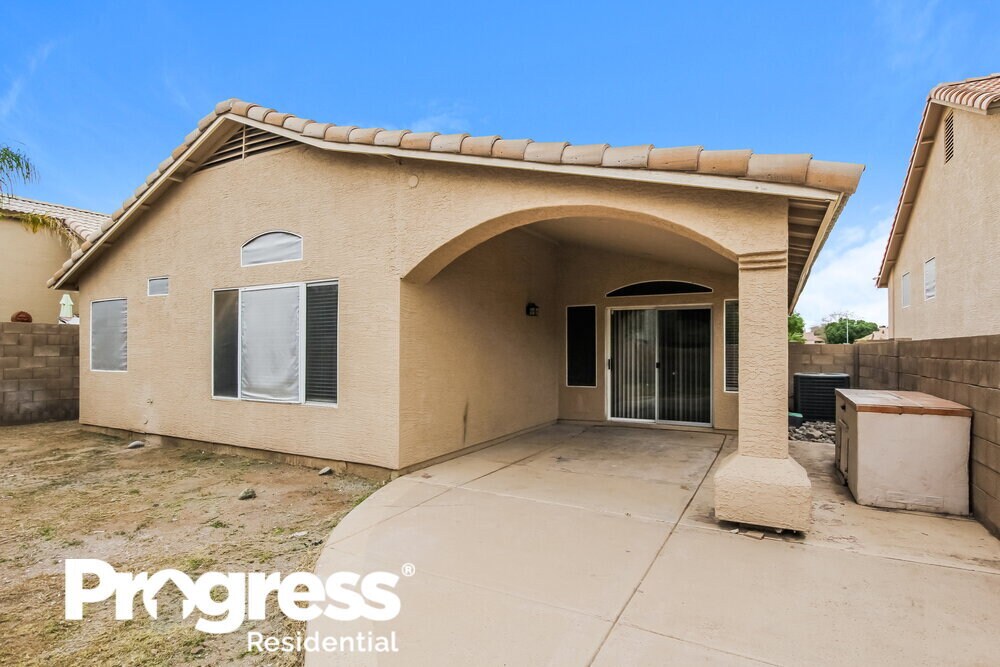 Building Photo - 20015 N 22nd Pl