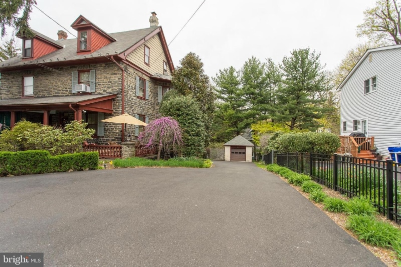 Building Photo - 219 Washington Ln