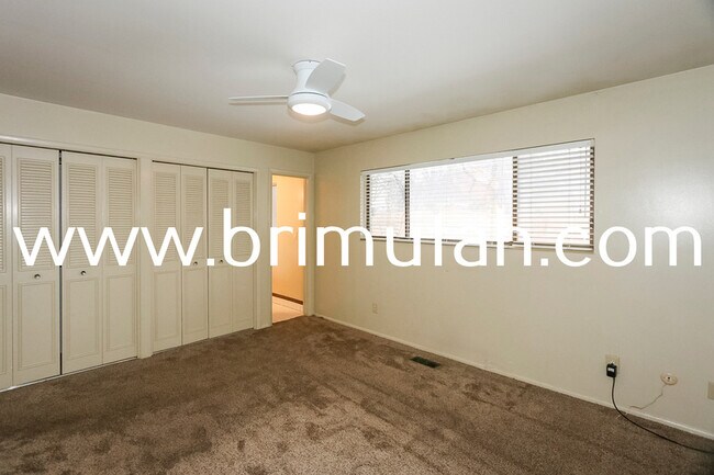 Building Photo - 4717 Naniloa Dr