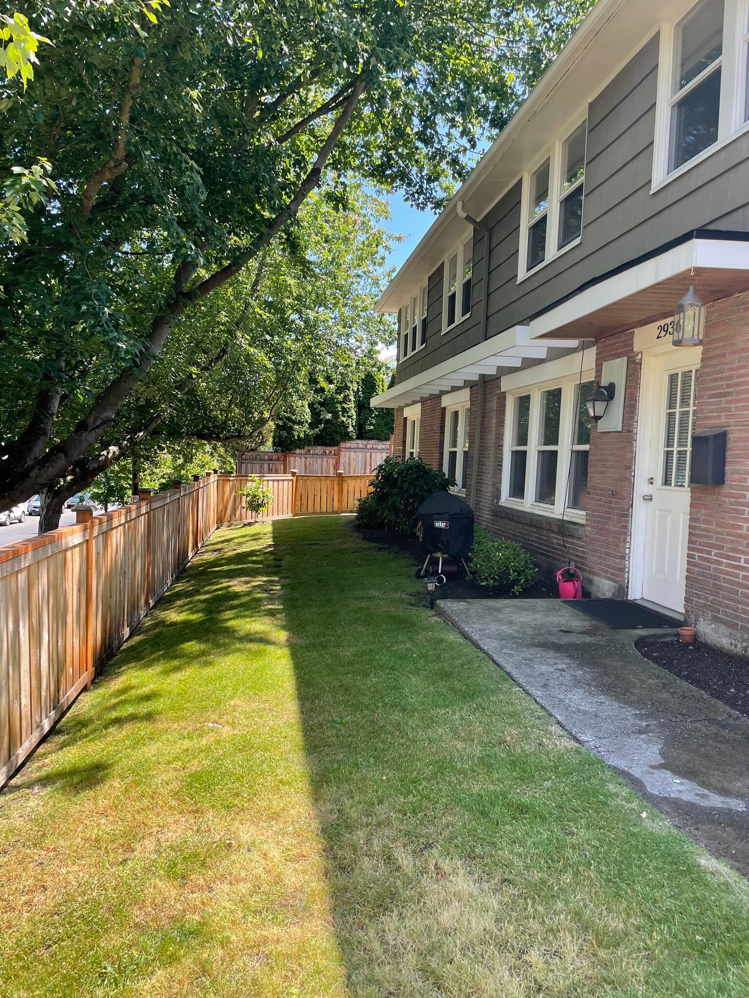 Building Photo - 2934 2nd Ave N