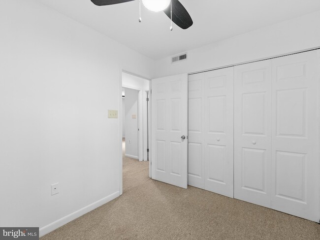Building Photo - 2459 Pyrenees Ct