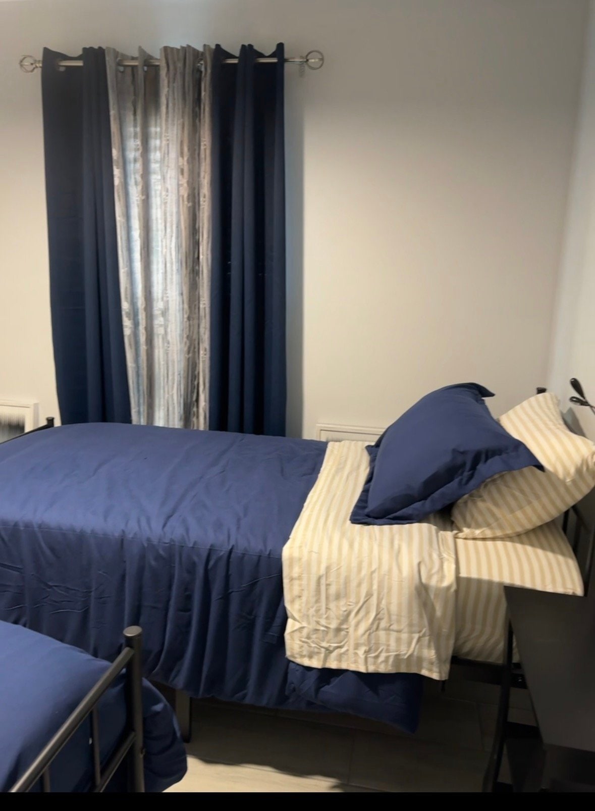 Building Photo - 3667 Michigan Ave